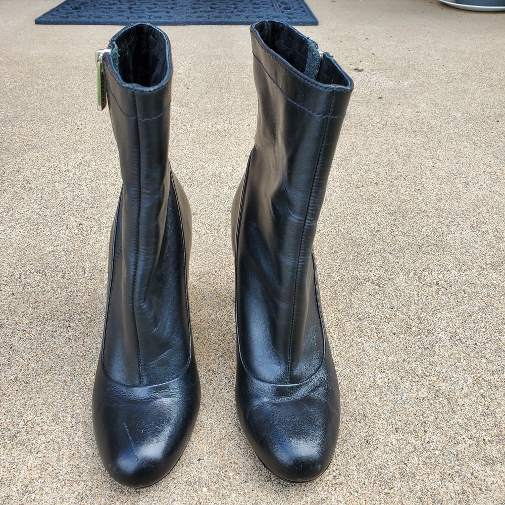 Coach Bethie Black Nappa Leather and Suade Boots, Size 5